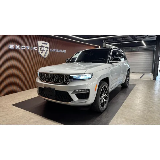 Jeep Grand Cherokee 5.7 V8 L Summit Reserve 4x4 At