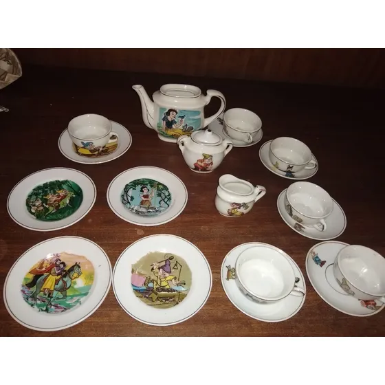 Juego De Te Para Niña En Porcelana - Usado