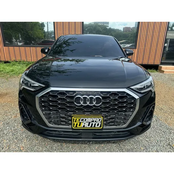 Audi Q3 1.4 35 Tfsi Ambition Plus