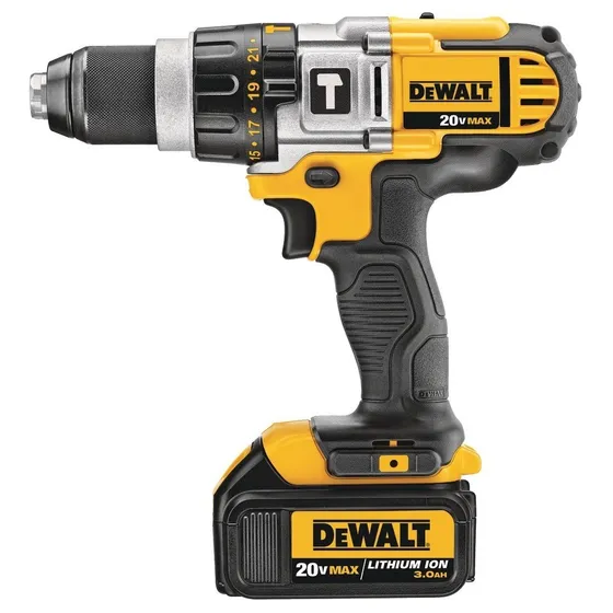 Furadeira e Parafusadeira 13mm Dewalt Modelo DCD985L2 com Maleta 2 Baterias 1 Carregador 220V
