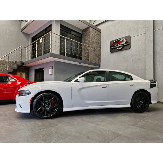 Dodge Charger 5.7 R-t At
