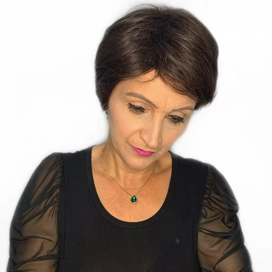 Peruca Curta Lindíssima Idêntica A Cabelo Humano + Touca