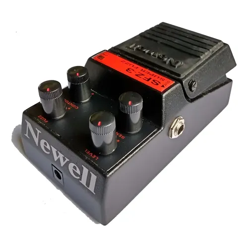 Pedal Baixo Ampeg Scrambler Bass Overdrive Cor Preto | Frete grátis