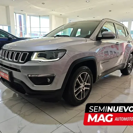 Jeep Compass 2021 2.4 Sport 4x2 At 5p 2021 usado en Punta Arenas