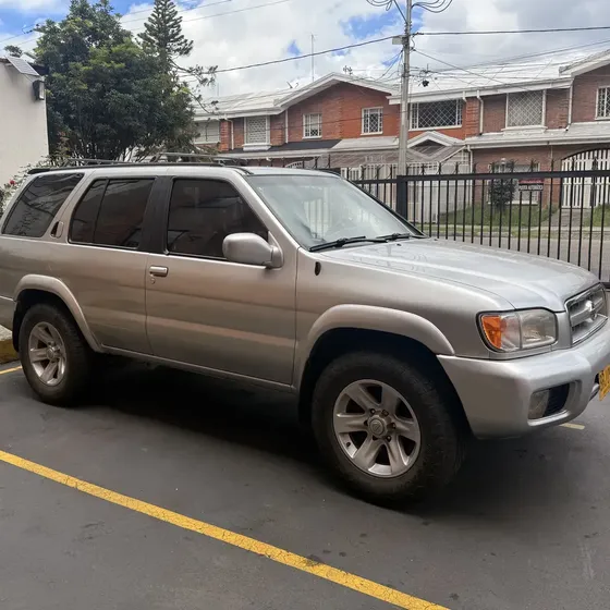 Nissan Pathfinder 2005 3.5 R50 Superlux