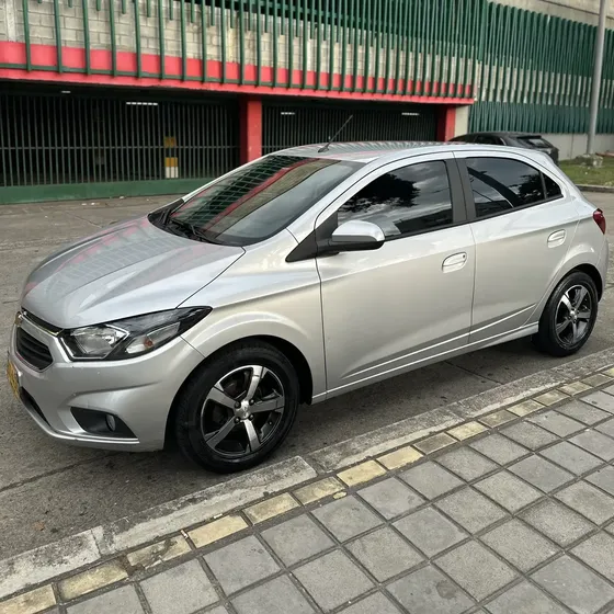 Chevrolet Onix 2018 1.4 Ltz 5 P