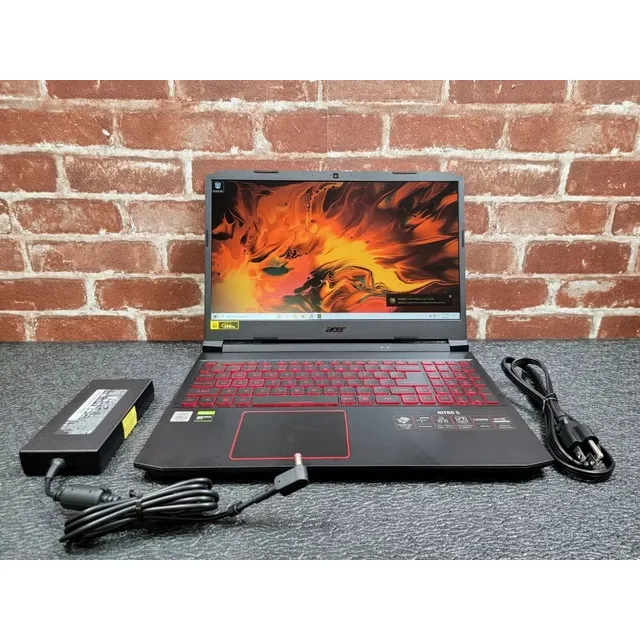 Acer Nitro 5 Core I5 8gb 1256gb.