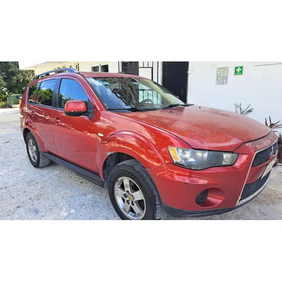 Mitsubishi Outlander 2.4 Ls Mt