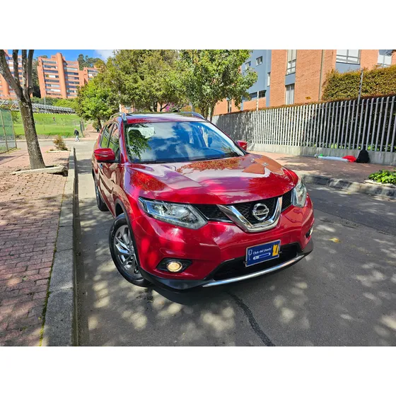 Nissan X-trail 2.5 Exclusive