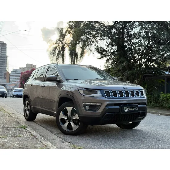 Jeep Compass 2.0 Longitude Aut. 5p