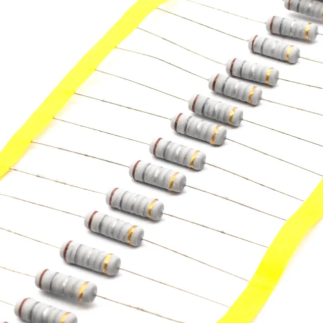 2 Resistencias Alambre 3w 5% 0.18 Ohms 3w 5% .18e