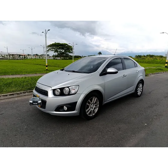 Chevrolet Sonic 1.6 Lt 4 P