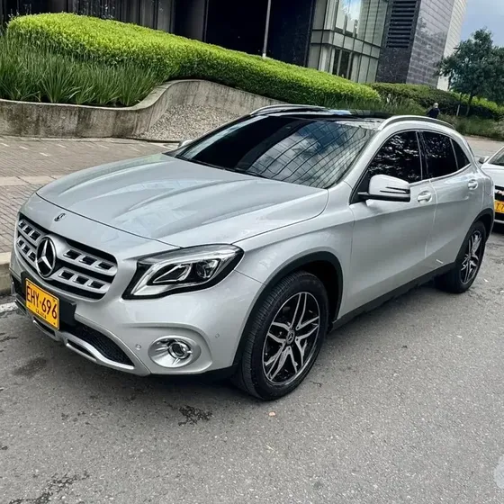 Mercedes-Benz Clase Gla 2019 1.6 200 Urban