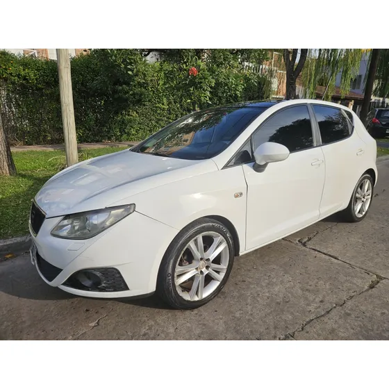 Seat Ibiza 1.6 Style 105cv