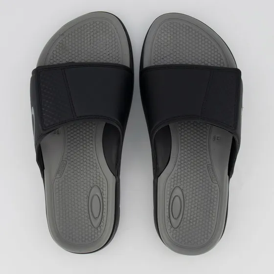 Chinelo Oakley Break Preto