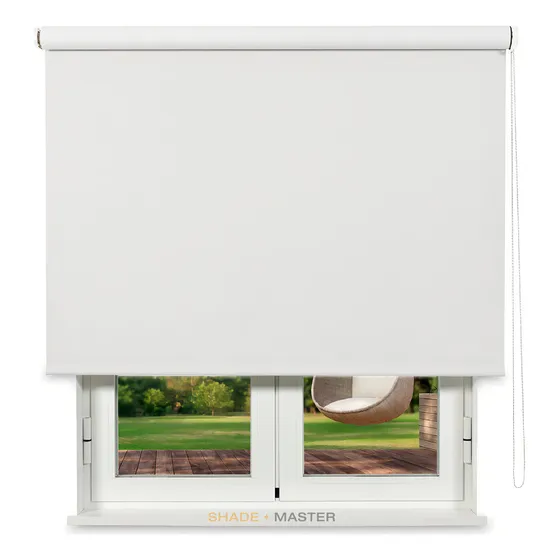 Cortina roller Blackout Shade Master CORT0016 de 150cm x 160cm liso color blanco - unidad por 1