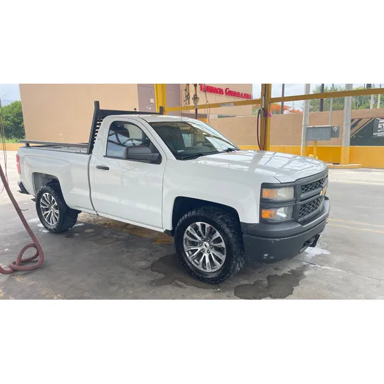 Chevrolet Silverado 4.3 1500 Cab Reg V6/ Aa At