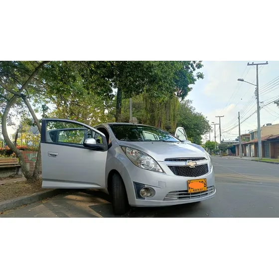 Chevrolet Spark 1.0 Lt M200