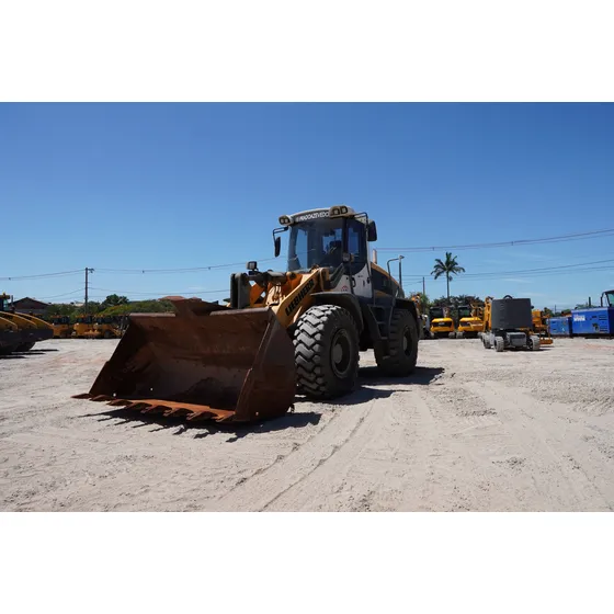 Pá Carregadeira 13t Liebherr L538