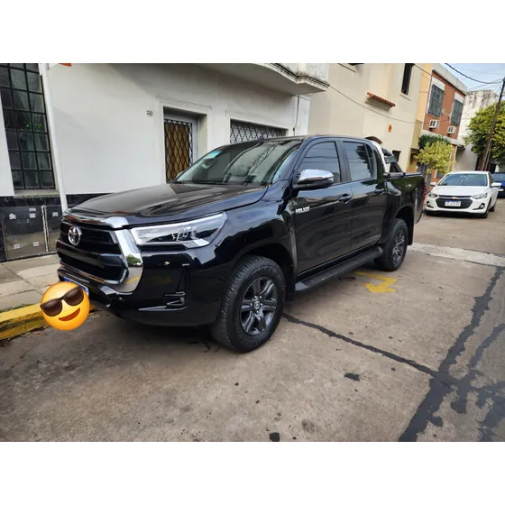 Toyota Hilux 2.8 Cd Srv 177cv 4x2 At