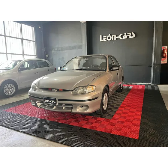 Hyundai Accent 1.5 Gls 5dr