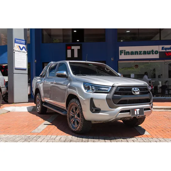 Toyota Hilux 2.4 Diésel 4x4