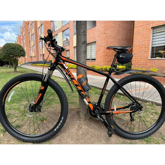 Bici Scott Aspect 950 + Simulador Blackburn Tech Mag 5