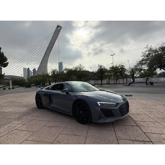 Audi R8 5.3 V10 Coupe Plus S-tronic Dsg