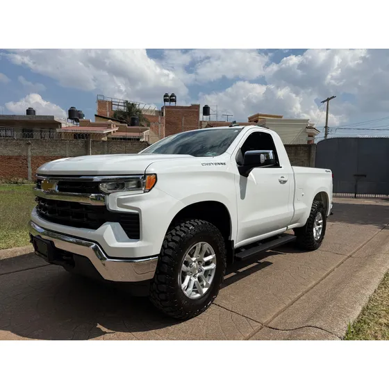 Chevrolet Cheyenne 5.4 2500 Cab Reg Lt Z71 4x4 At