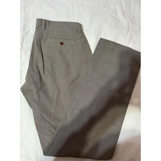 Pantalón De Hombre Marca Color Siete. Usado