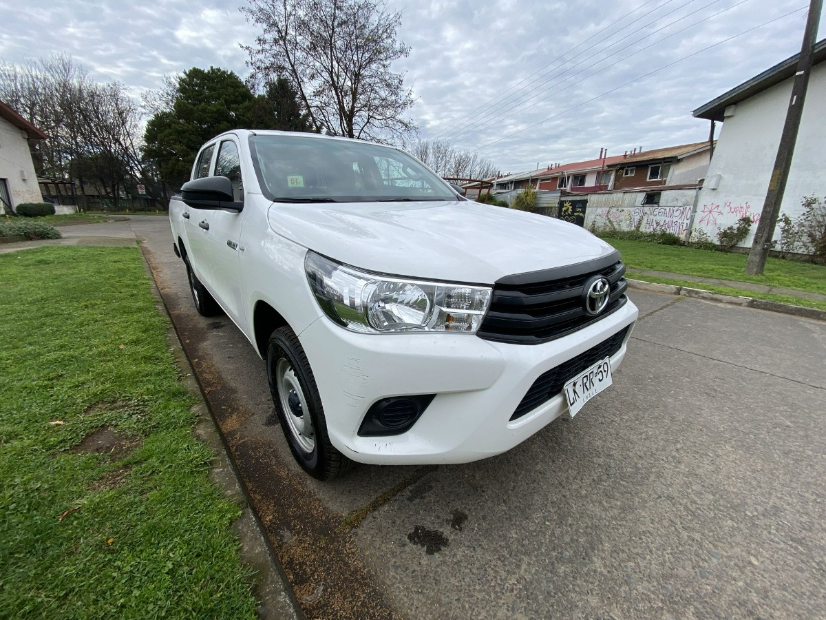 Toyota Hilux Dx 4x4 Lkrr59