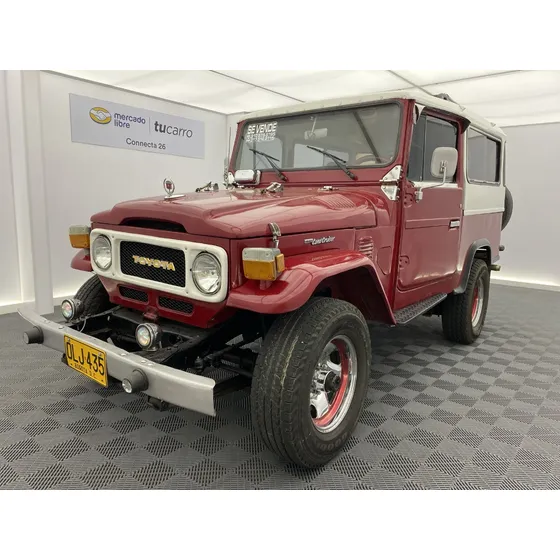 Toyota Land Cruiser 4.2 Fj43