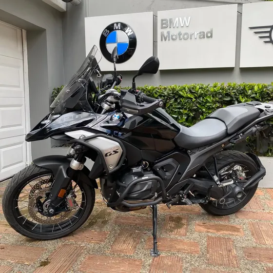 Bmw R 1300 Gs Premium Triple Black