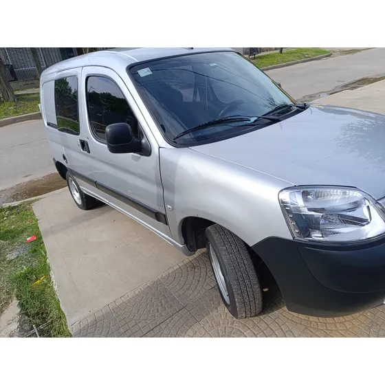 Peugeot Partner 1.6 Hdi Furgon Confort 92