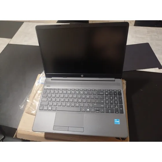 Laptop Hp Intel I3 1315u 13ra Gen Ddr4 16gb Nvme 512gb