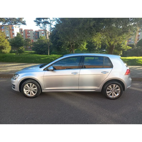 Volkswagen Golf 1.6 Comfortline