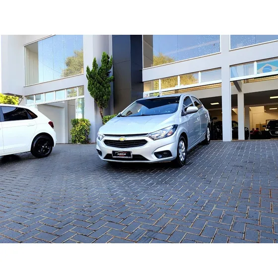 Chevrolet Onix Hatch Lt 1.0 8v Flexpower 5p Mec.