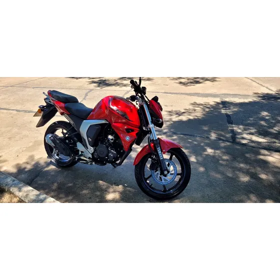Fz 2017 En Perfecto Estado Con 1800 Reales