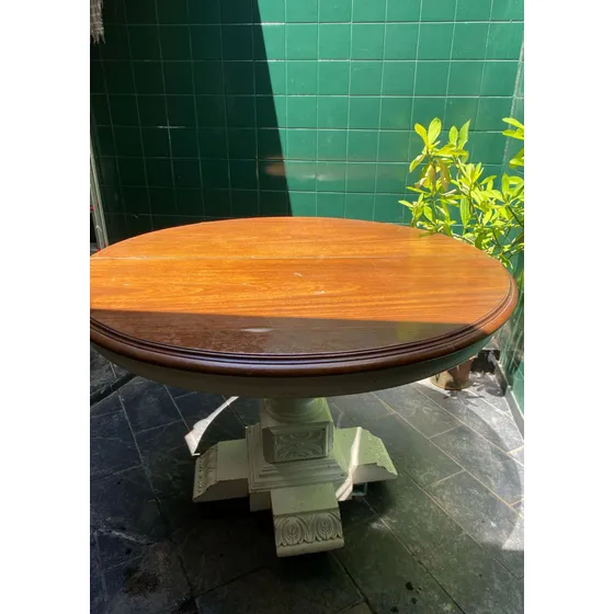 Mesa Provençal Com 6 Cadeiras  Usada