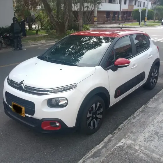Citroën C3 2018 1.6 Shine