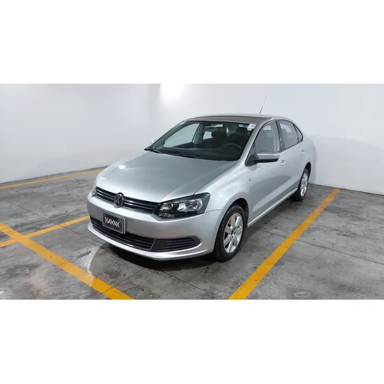 Volkswagen Vento 1.6 Active Tiptronic