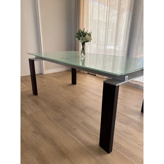 Urgente!! Mesa De Comedor Extensible Comprada En Vivai
