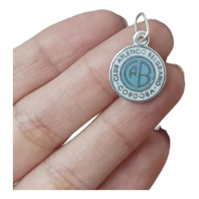 Dije Escudo Belgrano De Córdoba Plata Mediano Futbol Regalo