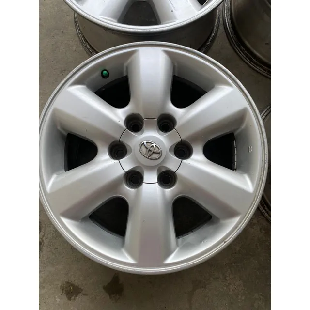 Rin 17 Fortuner Toyota Original