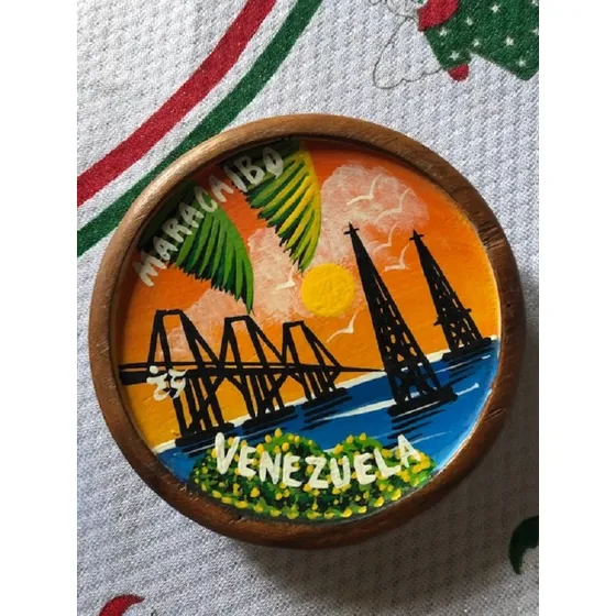 Plato De Madera Lago De Maracaibo. En Ofertaaaaa