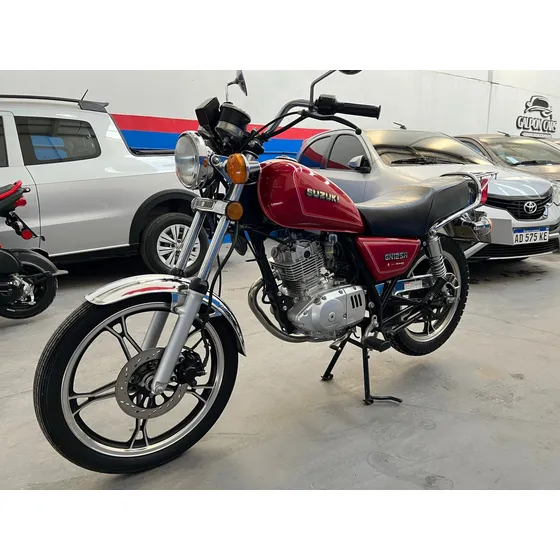 Suzuki Gn 125