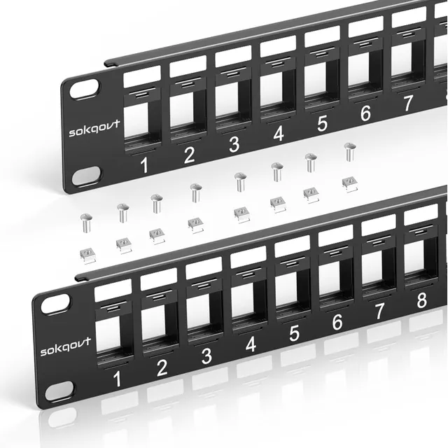Panel De Conexiones Cat6 En Blanco De 24 Puertos Con Diseño 