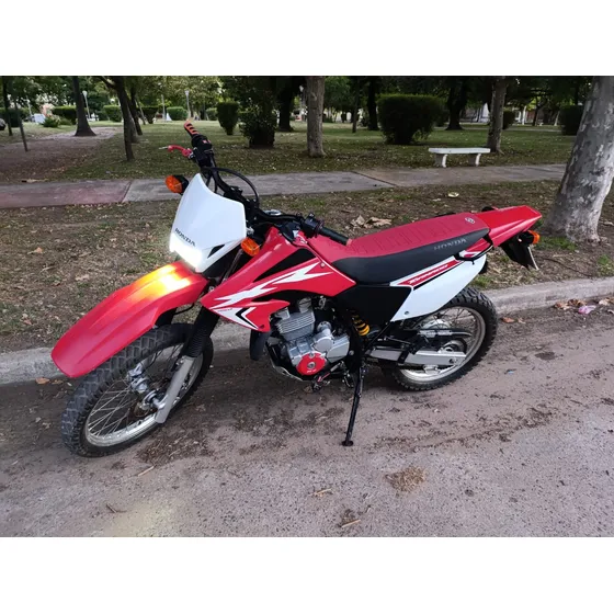Honda Tornado 250 2018