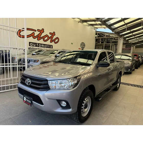 Toyota Hilux Diesel 4x4 Manual