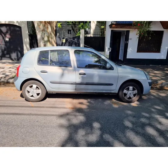 Renault Clio 1.6 Privilege 5 P